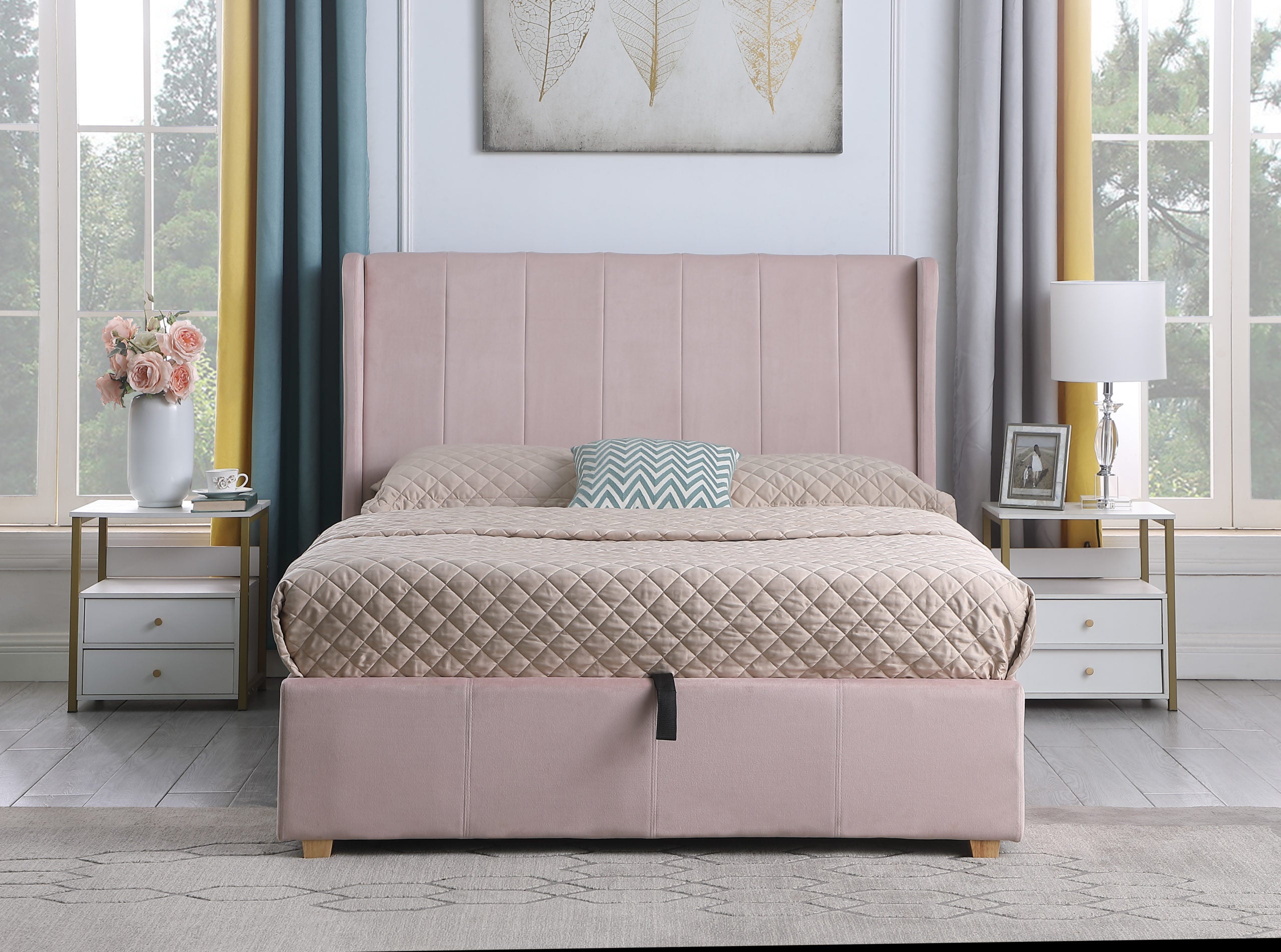 Amelia 4'6" Plus Bed - Pink Velvet Fabric