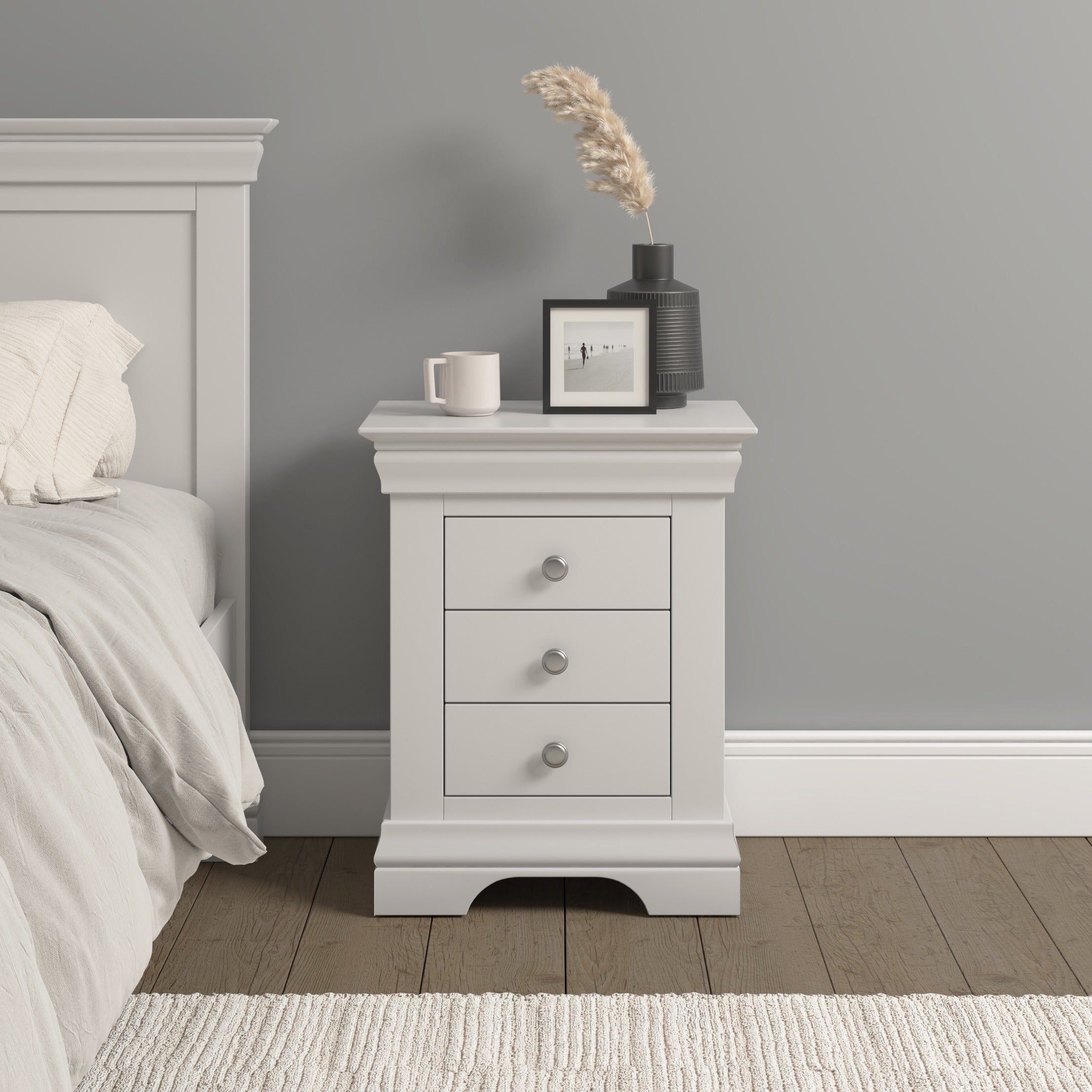 Bordeaux 3 Drawer Bedside - Ivory