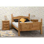 Corona 4'6" High End Bed - Distressed Waxed Pine