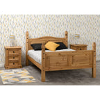 Corona 5' High End Bed - Distressed Waxed Pine