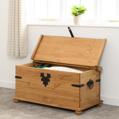Corona Single Storage Chest - Distressed Waxed Pine