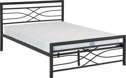 Kelly 4'6" Bed - Black