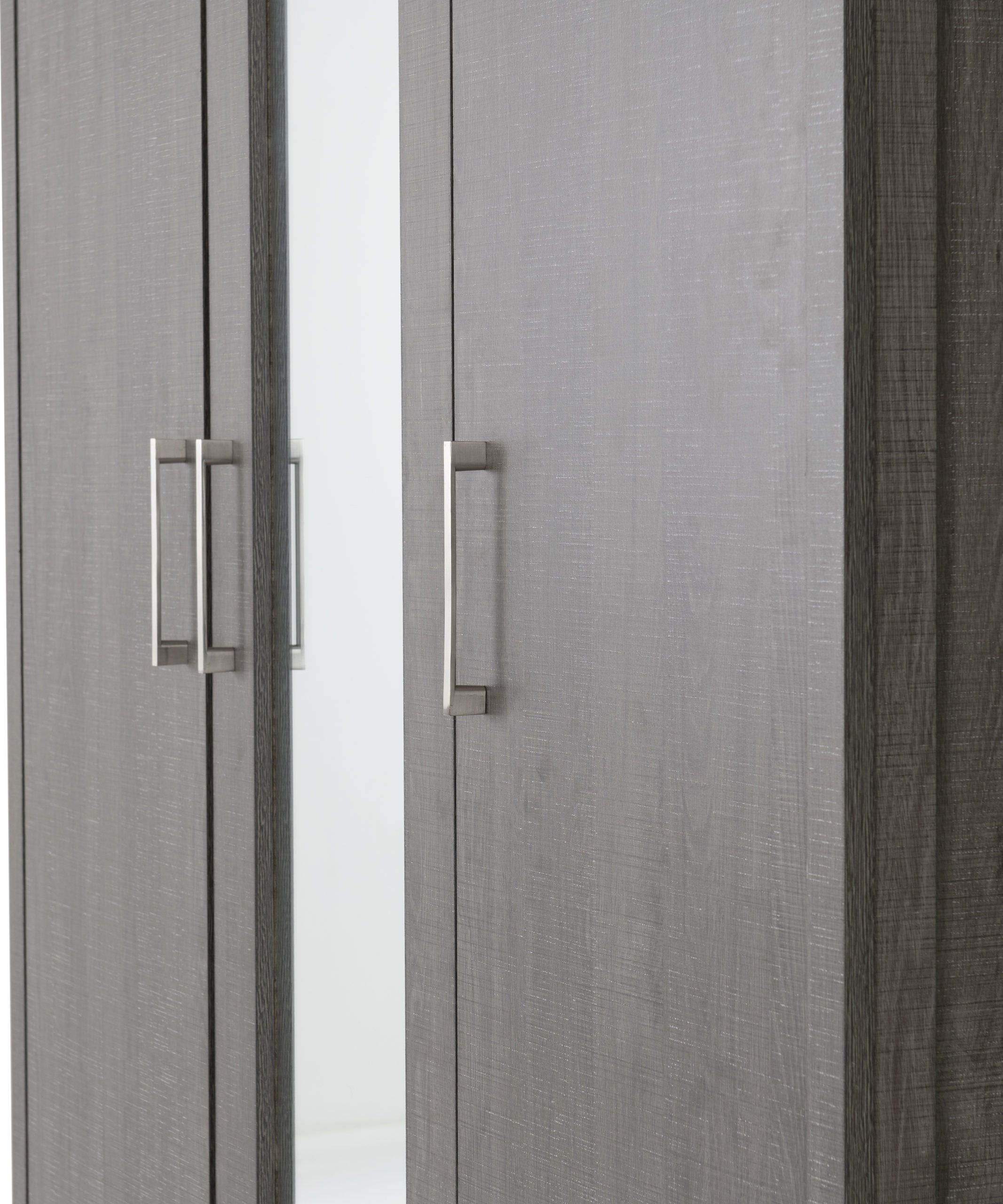 Lisbon 3 Door Wardrobe - Black Wood Grain