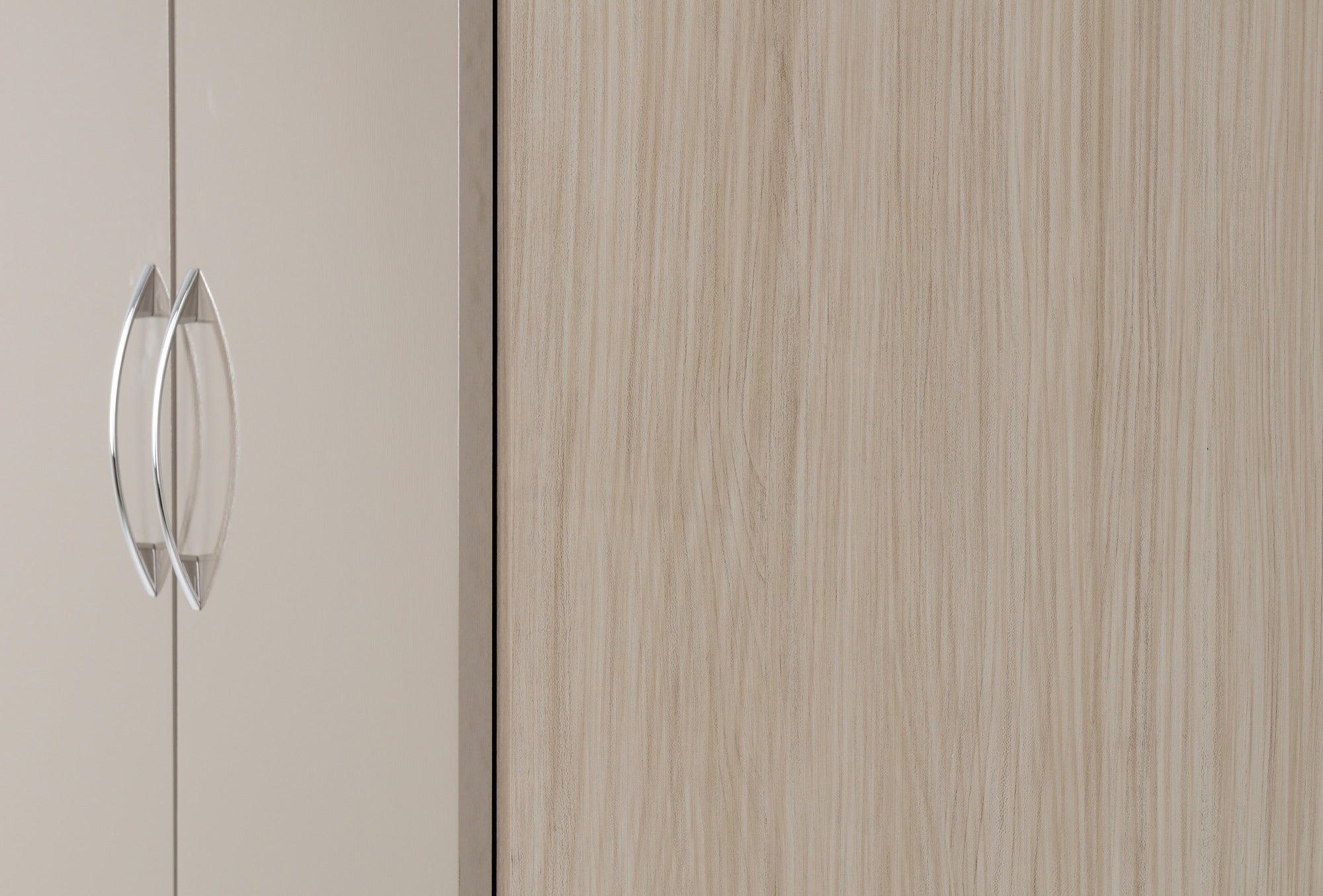 Nevada 2 Door 1 Drawer Wardrobe - Oyster Gloss/Light Oak Effect Veneer