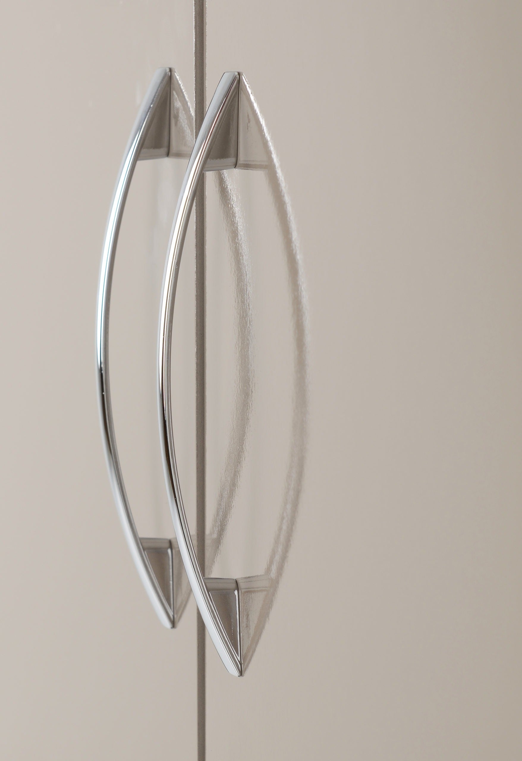 Nevada 2 Door 1 Drawer Wardrobe - Oyster Gloss/Light Oak Effect Veneer