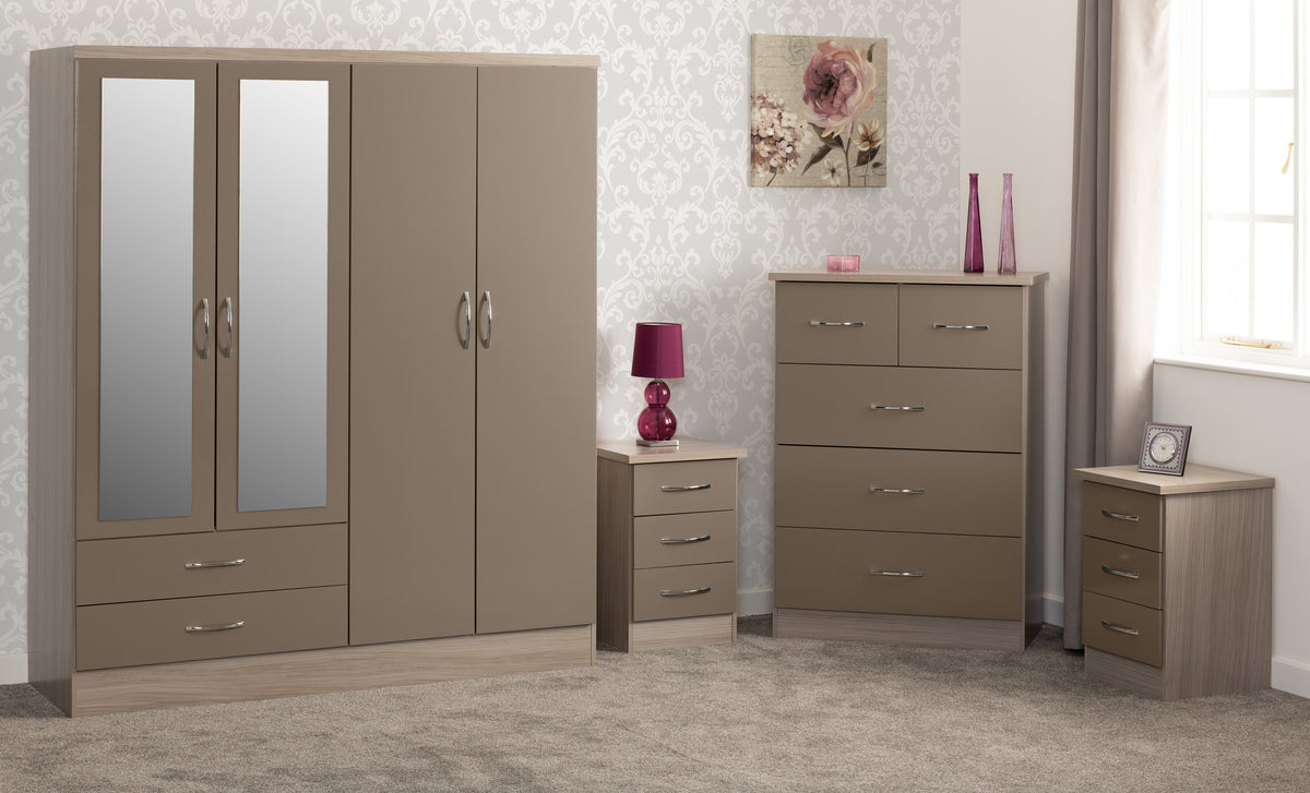 Nevada 4 Door 2 Drawer Wardrobe Bedroom Set - Oyster Gloss/Light Oak Effect Veneer