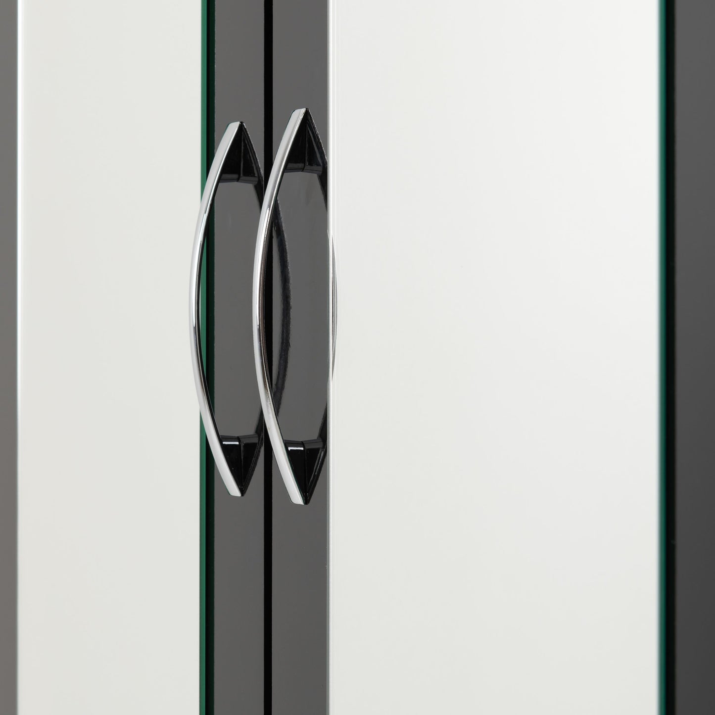 Nevada 4 Door 2 Drawer Wardrobe - Black Gloss