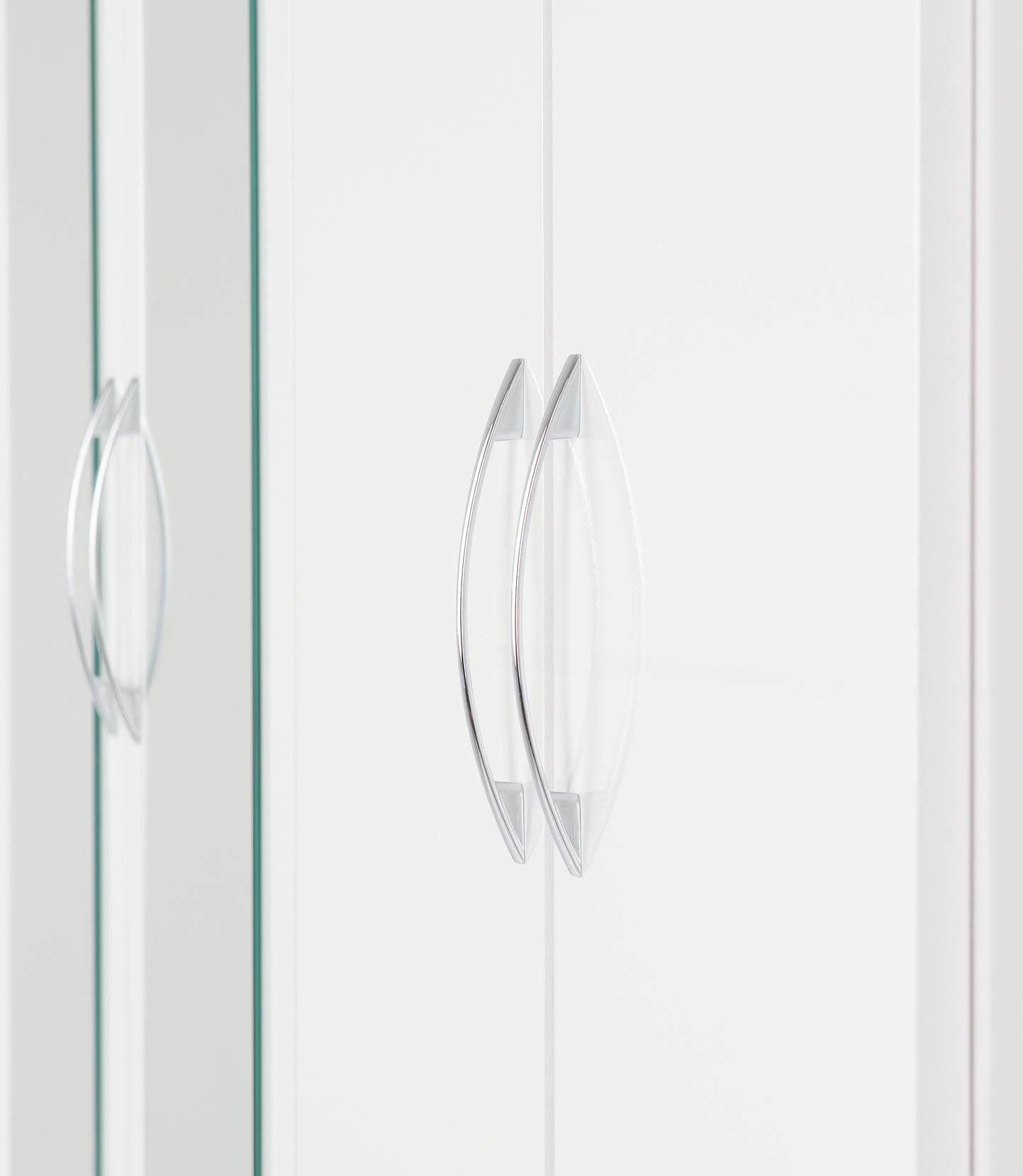 Nevada 4 Door 2 Drawer Wardrobe - White Gloss