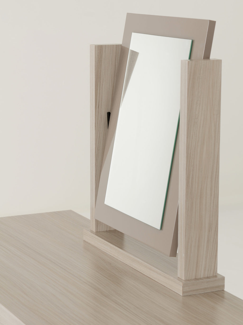 Nevada Dressing Table Set - Oyster Gloss/Light Oak Effect Veneer