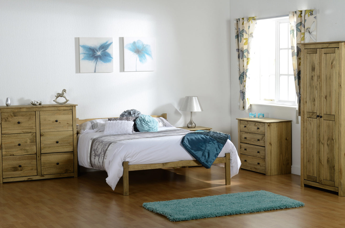 Panama 4'6" Bed - Natural Wax