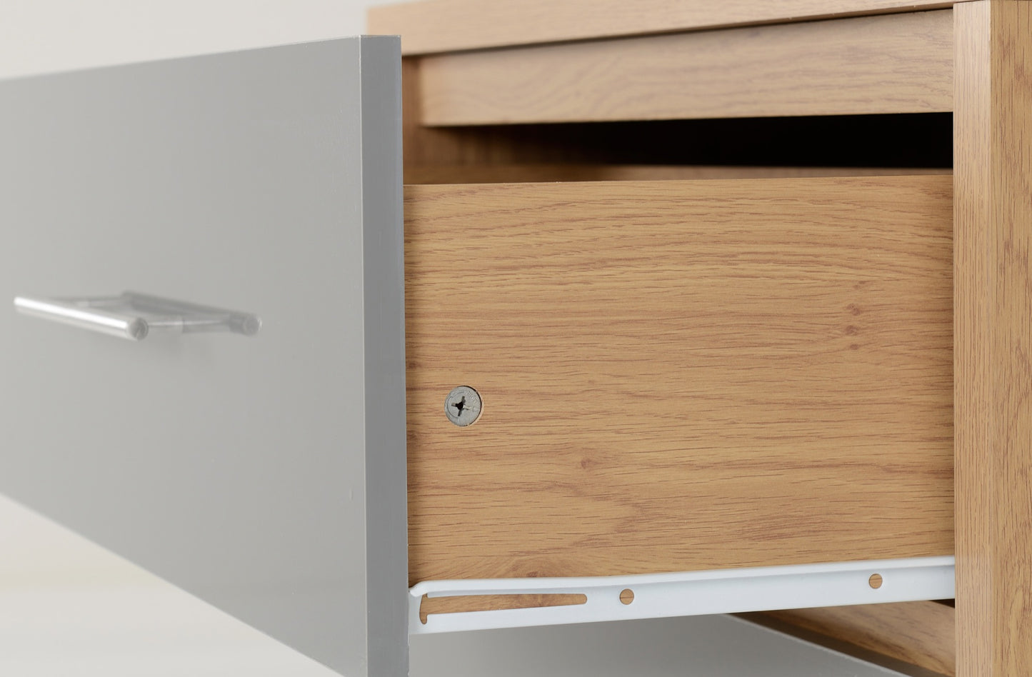 Seville 3 Drawer Chest - Grey Gloss/Light Oak Effect Veneer
