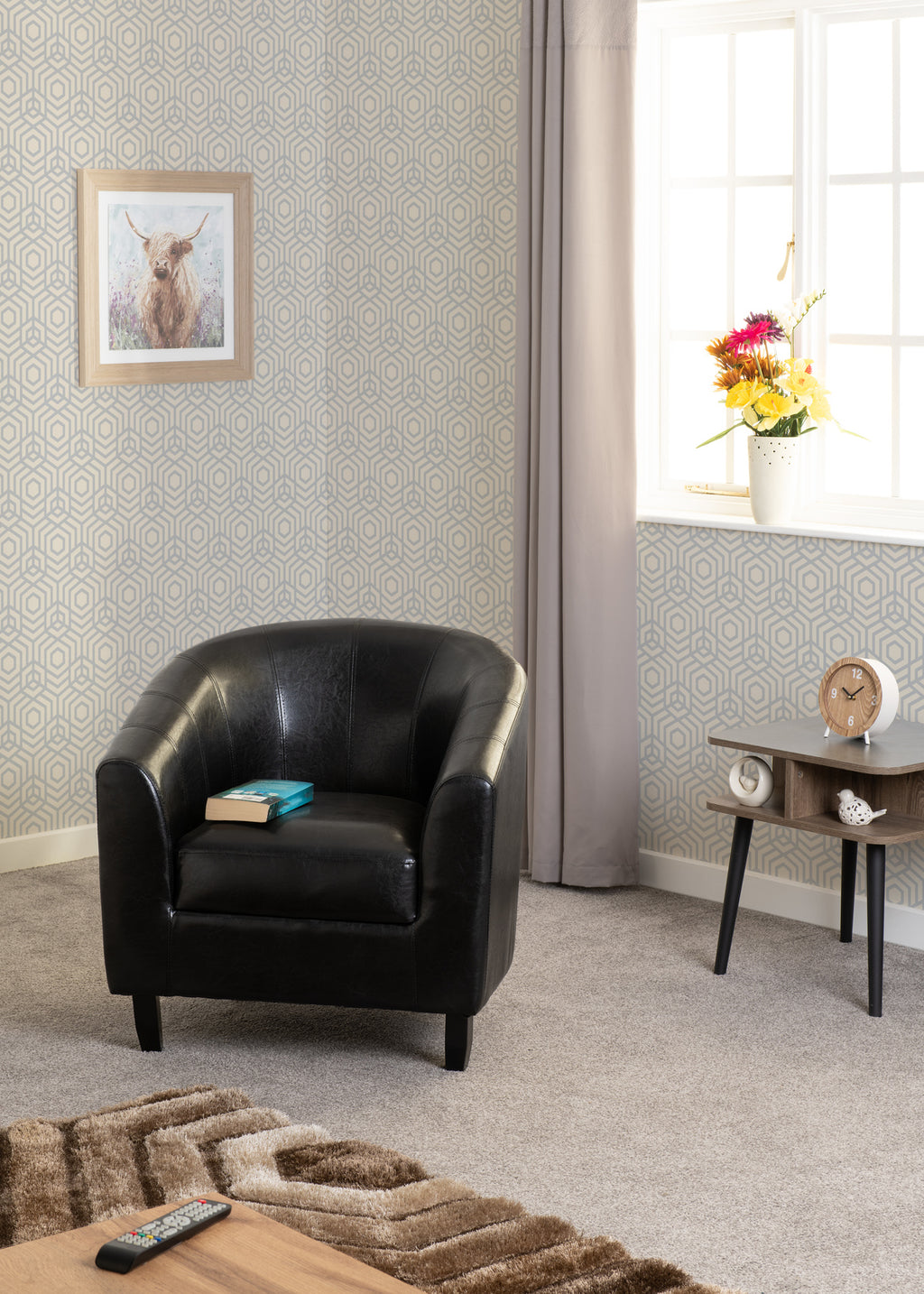 Tempo Tub Chair - Black Pu