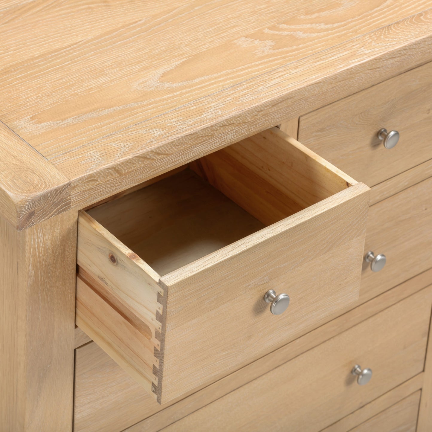 Windsor 3+2 Drawer Chest - Natural Oak